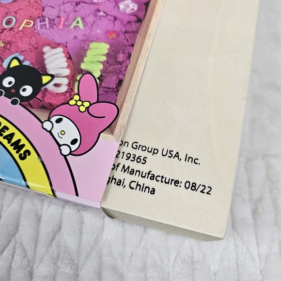 HELLO KITTY and FRIENDS Sensory Play Bin Chase Your Dreams - Picture 7 of 12